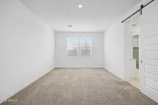 939 E Danbury Dr, Phoenix, AZ 85022 - Photo 16