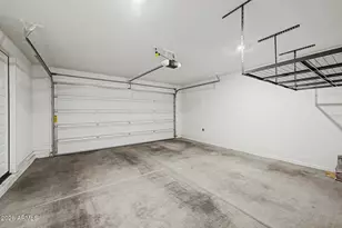 939 E Danbury Dr, Phoenix, AZ 85022 - Photo 34