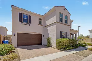 939 E Danbury Dr, Phoenix, AZ 85022 - Photo 4
