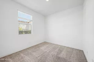 939 E Danbury Dr, Phoenix, AZ 85022 - Photo 30
