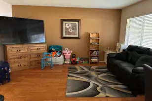 3902 W Villa Theresa Dr, Glendale, AZ 85308 - Photo 4