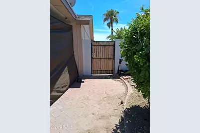 3902 W Villa Theresa Drive, Glendale, AZ 85308 - Photo 24