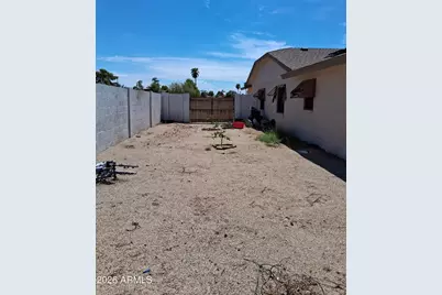 3902 W Villa Theresa Drive, Glendale, AZ 85308 - Photo 22
