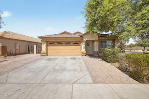 6804 S 43rd Ln, Laveen, AZ 85339 - Photo 1