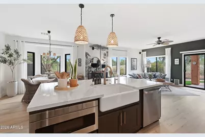 7235 S Golfside Lane, Phoenix, AZ 85042 - Photo 10