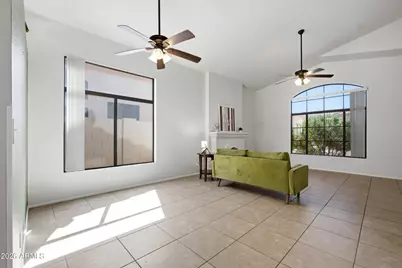 10730 W Flower Street, Avondale, AZ 85392 - Photo 10