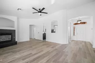 21570 N Greenway Rd, Maricopa, AZ 85138 - Photo 2