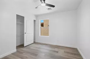 21570 N Greenway Rd, Maricopa, AZ 85138 - Photo 16
