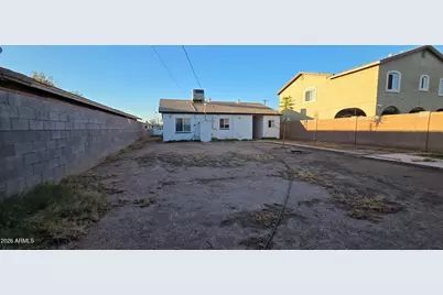 119 E Hill Drive E, Avondale, AZ 85323 - Photo 10