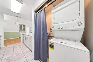 2035 S Elm St, Tempe, AZ 85282 - Photo 30