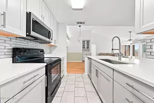 2035 S Elm St, Tempe, AZ 85282 - Photo 6