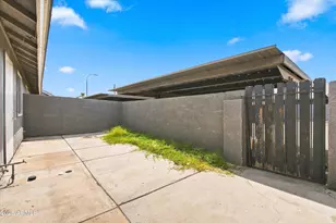 5960 W Oregon Ave, Glendale, AZ 85301 - Photo 12