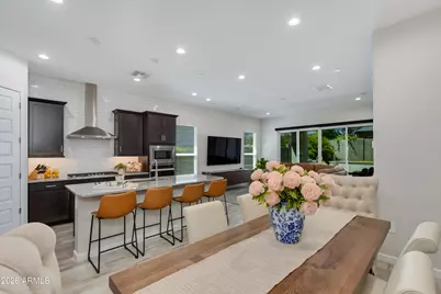 5126 E Village Drive, Scottsdale, AZ 85254 - Photo 10