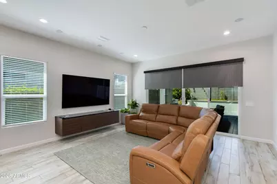 5126 E Village Drive, Scottsdale, AZ 85254 - Photo 16