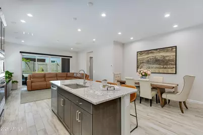 5126 E Village Drive, Scottsdale, AZ 85254 - Photo 16