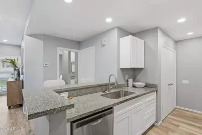 2035 S Elm Street #109, Tempe, AZ 85282 - Photo 8