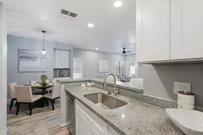 2035 S Elm Street #109, Tempe, AZ 85282 - Photo 10