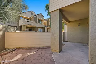 2035 S Elm St, Tempe, AZ 85282 - Photo 30