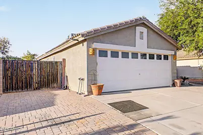 1096 E Graham Lane, Apache Junction, AZ 85119 - Photo 10
