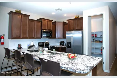 8426 W Atlantis Way, Tolleson, AZ 85353 - Photo 2
