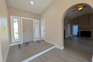 7279 W Wethersfield Rd, Peoria, AZ 85381 - Photo 6