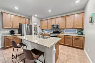11402 S 175th Dr, Goodyear, AZ 85338 - Photo 18