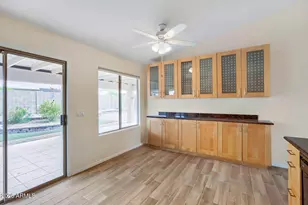 3826 W Park View Ln, Glendale, AZ 85310 - Photo 6