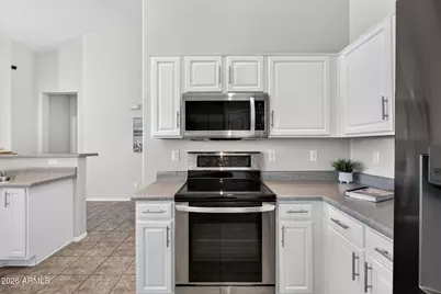 13105 N 129th Drive, El Mirage, AZ 85335 - Photo 12