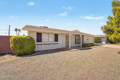 11025 W Florida Avenue, Sun City, AZ 85351 - Photo 1