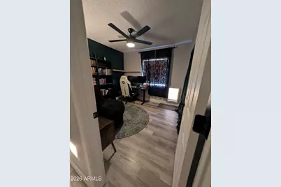 9823 N 48th Drive, Glendale, AZ 85302 - Photo 18