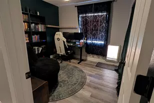 9823 N 48th Dr, Glendale, AZ 85302 - Photo 18