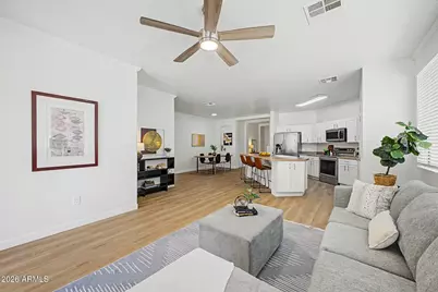 6817 S 40th Lane, Phoenix, AZ 85041 - Photo 6