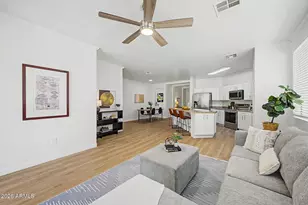 6817 S 40th Ln, Phoenix, AZ 85041 - Photo 6