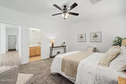 6817 S 40th Lane, Phoenix, AZ 85041 - Photo 16