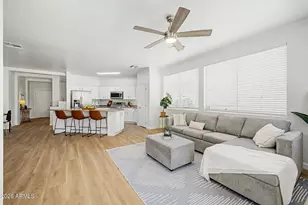 6817 S 40th Ln, Phoenix, AZ 85041 - Photo 4