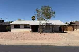116 E Manhatton Dr, Tempe, AZ 85282 - Photo 1