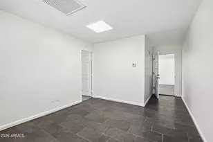 12137 E Bluebird Dr, Chandler, AZ 85286 - Photo 16