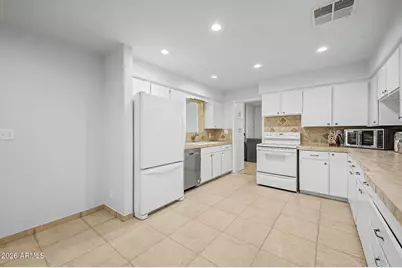 820 N Lesueur --, Mesa, AZ 85203 - Photo 16