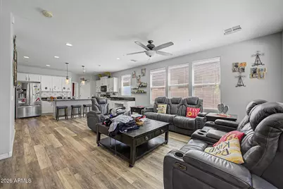 31072 N 136th Lane, Peoria, AZ 85383 - Photo 6