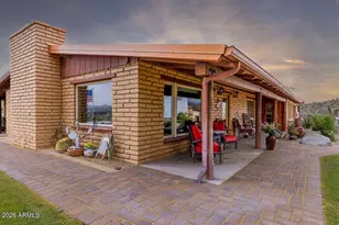 1305 Jack Burden Rd, Wickenburg, AZ 85390 - Photo 6