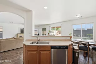 22233 W Desert Bloom St, Buckeye, AZ 85326 - Photo 8