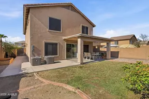 22233 W Desert Bloom St, Buckeye, AZ 85326 - Photo 22