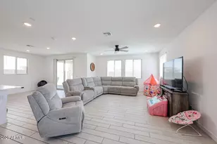 3361 S 179th Dr, Goodyear, AZ 85338 - Photo 6