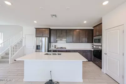 3361 S 179th Drive, Goodyear, AZ 85338 - Photo 10