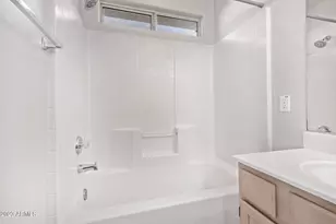 1310 E Angela Dr, Phoenix, AZ 85022 - Photo 16
