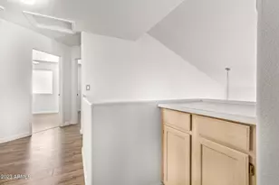 1310 E Angela Dr, Phoenix, AZ 85022 - Photo 10