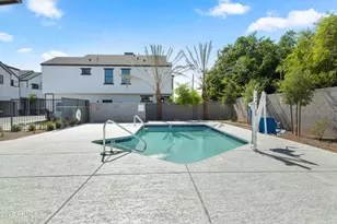 2601 N 27th St, Phoenix, AZ 85008 - Photo 30