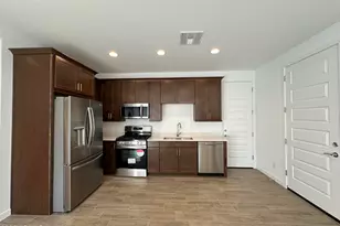 3228 W Morning Vista Ln, Phoenix, AZ 85083 - Photo 8