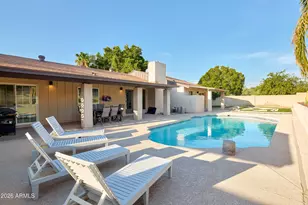 2331 E Sunnyside Dr, Phoenix, AZ 85028 - Photo 8