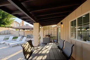 2331 E Sunnyside Dr, Phoenix, AZ 85028 - Photo 46